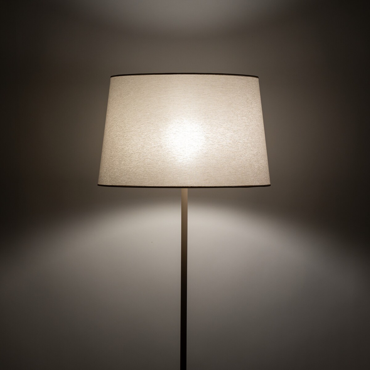 Lampa podłogowa TK Lighting MAJA SABIA 16180 beżowa E27 148 cm, tekstylny klosz do salonu i sypialni