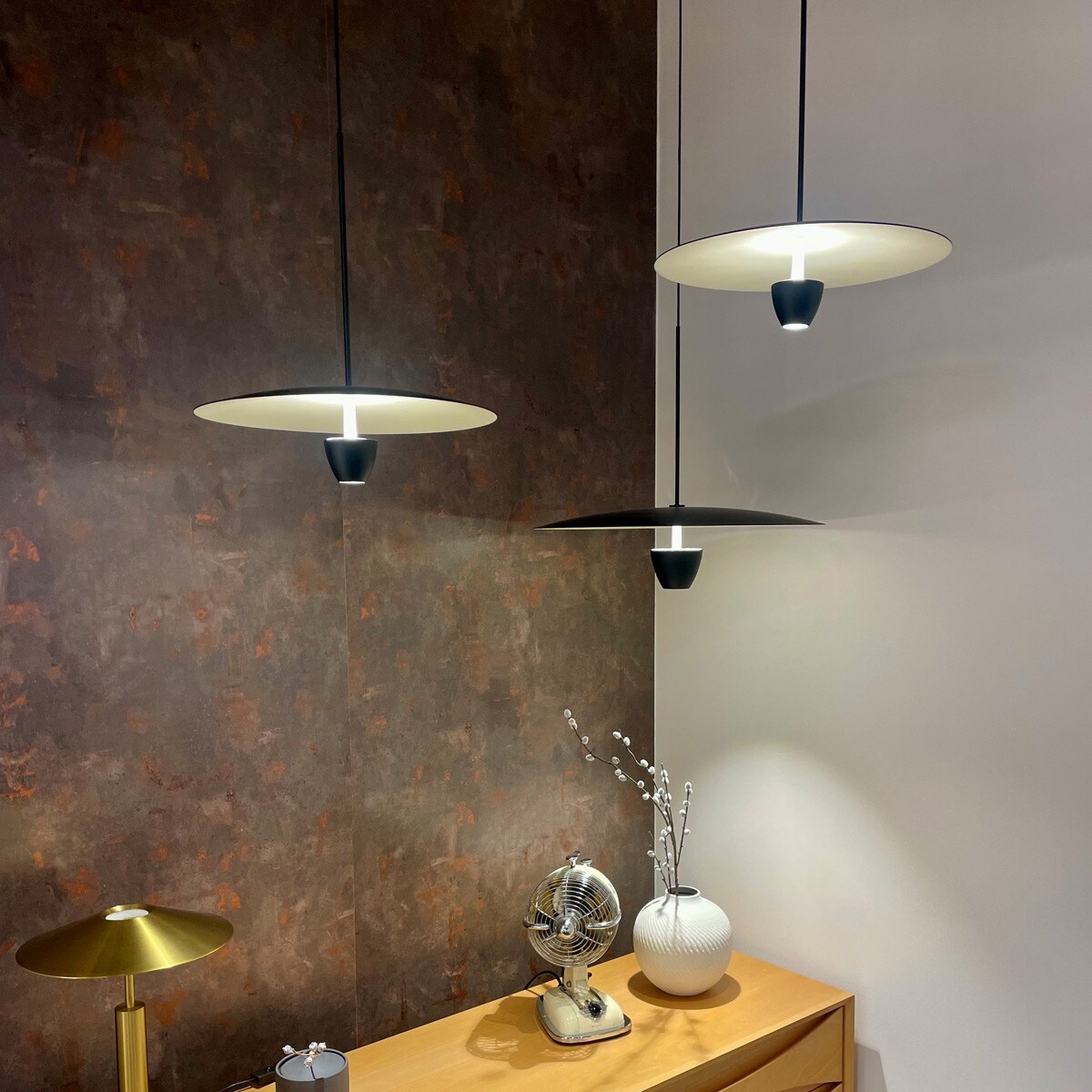 Lampa wisząca Light Prestige Ufo czarny LED CCT 3000K/4000K/6000K (regulowana) 1 szt.