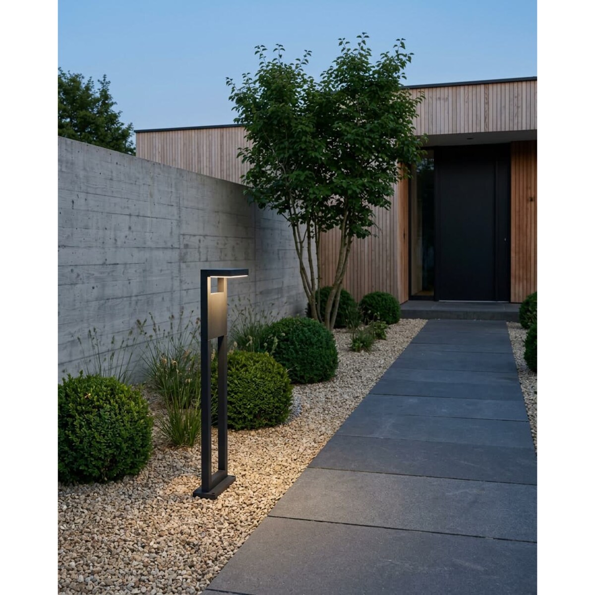 Lampa ogrodowa stojąca K-8255 z serii BERGAMO