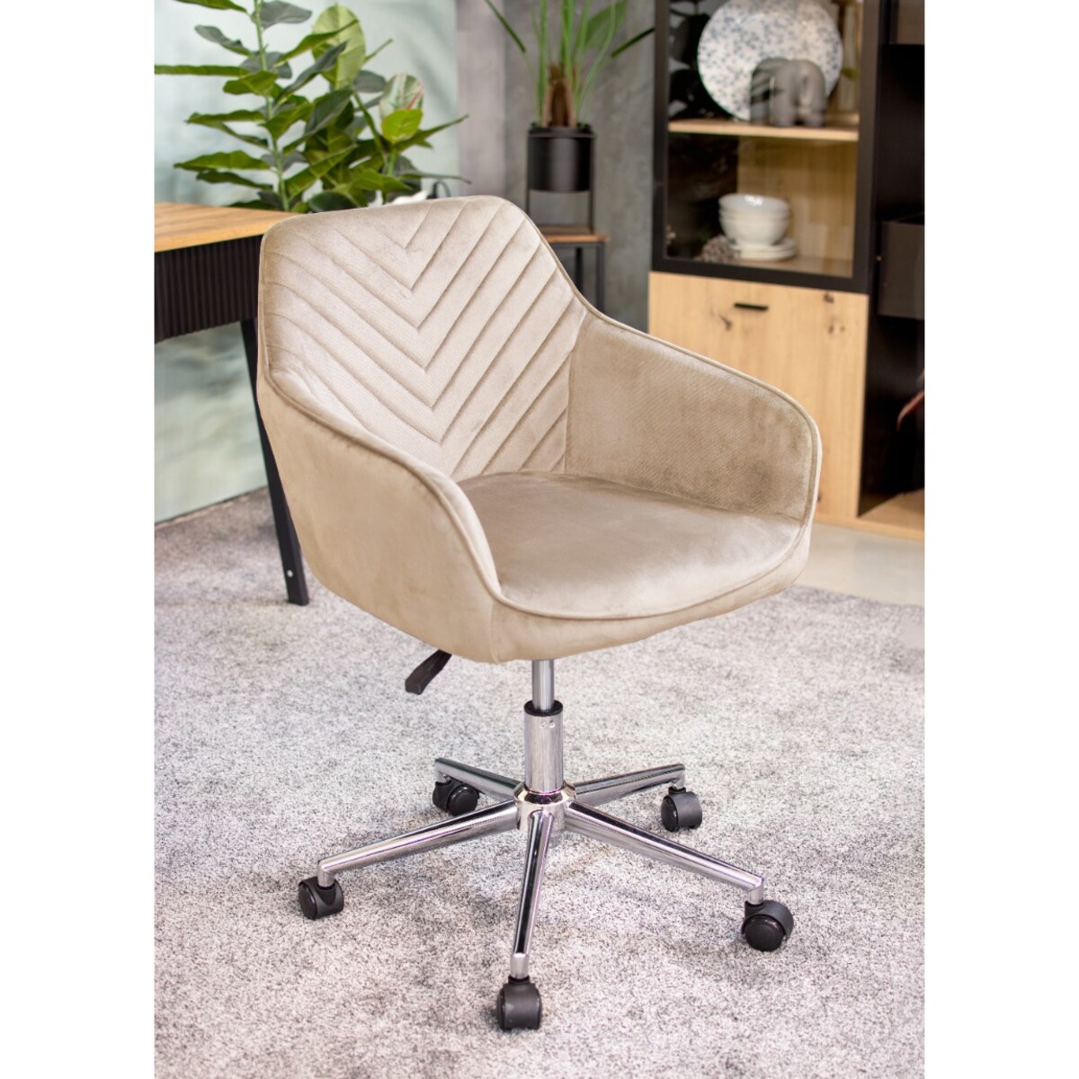 Fotel NAPOLI beżowy na srebrnej stopie