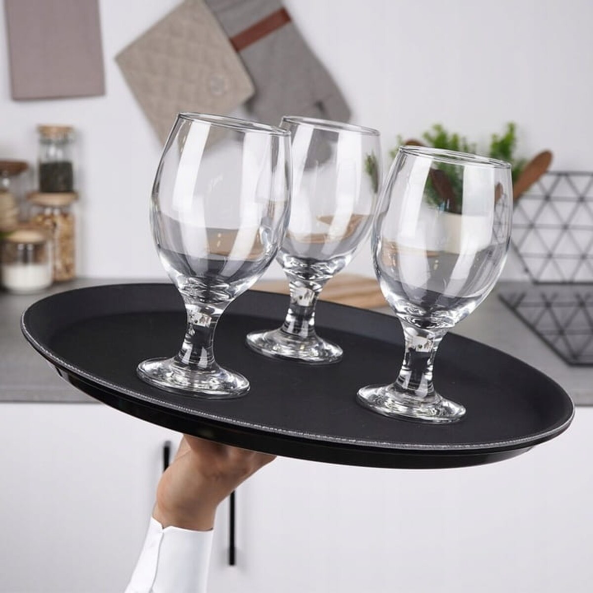 Taca KELNERSKA antypoślizgowa do przenoszenia restauracji okrągła czarna