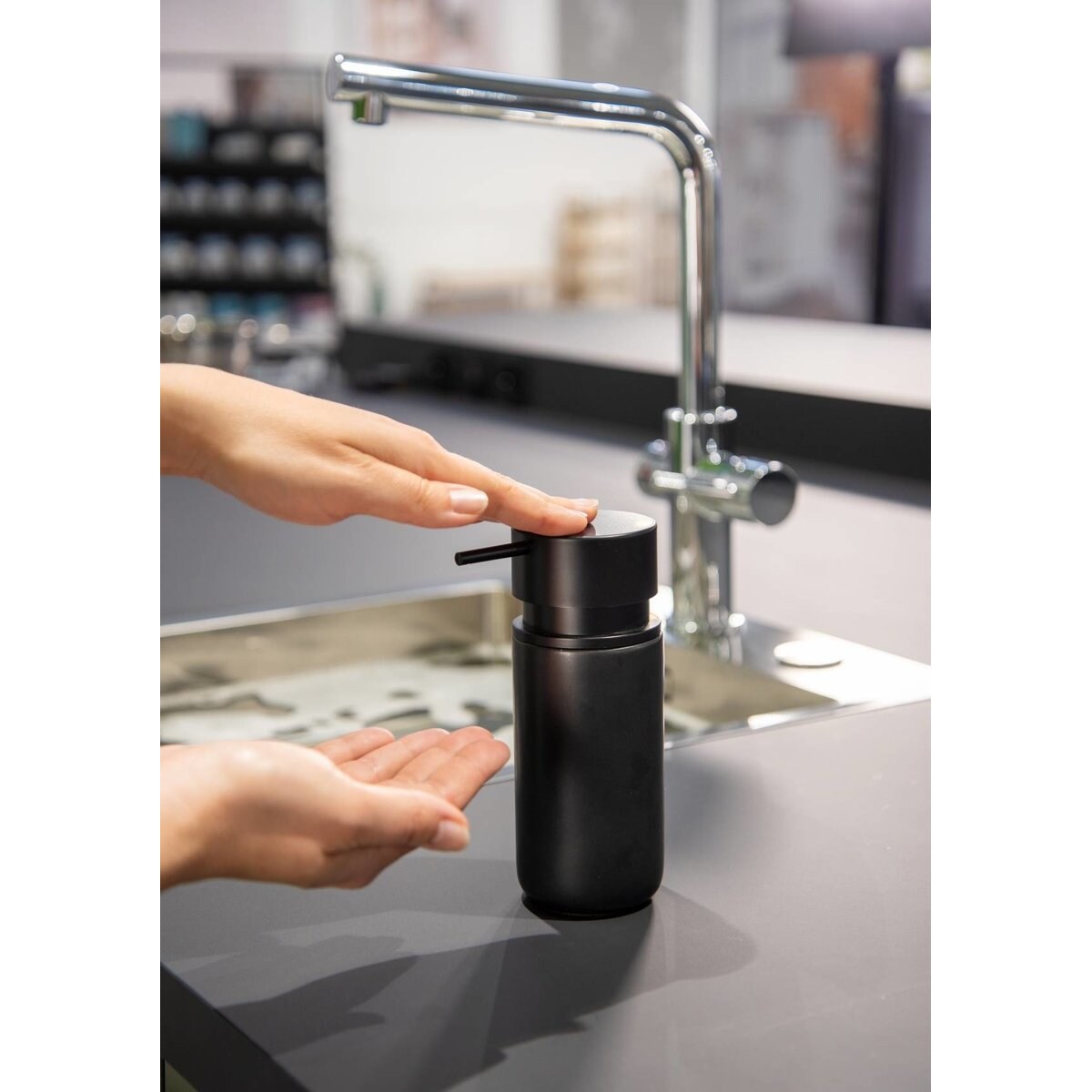 Dozownik do mydła SILO, WENKO