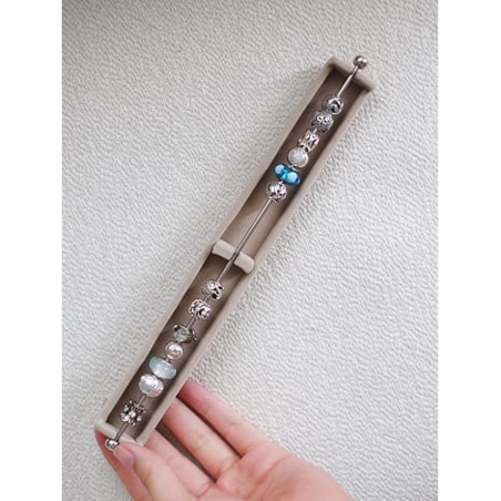 Stojak na charmsy Stackers podwójny szarobeżowy