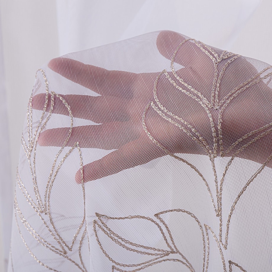 Firana na taśmie 300x245 biały ze złotym wzorem