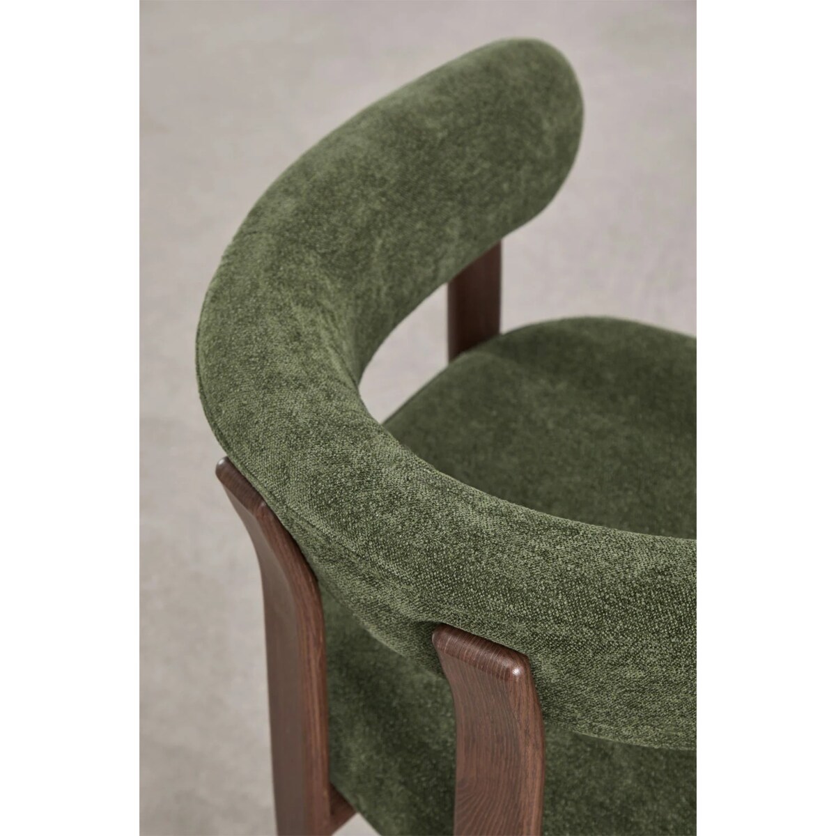 Krzesło z podłokietnikami tapicerowane Jolie, butelkowa zieleń