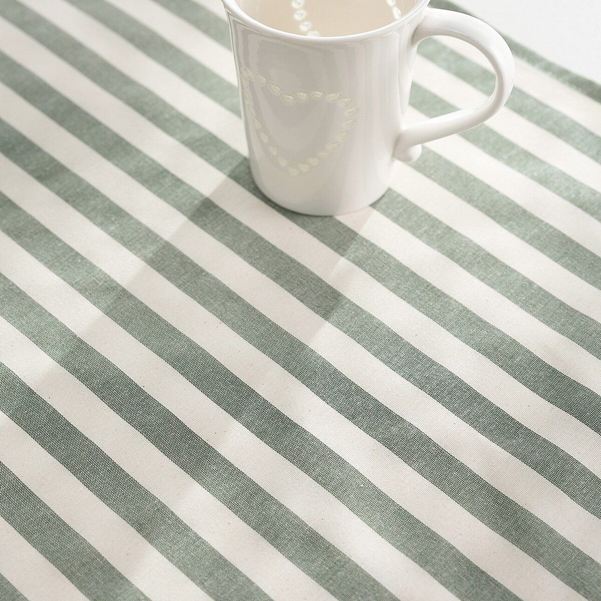 Bieżnik z falbaną 40x160 cm 40x160 zielono-białe pasy (1,5cm)