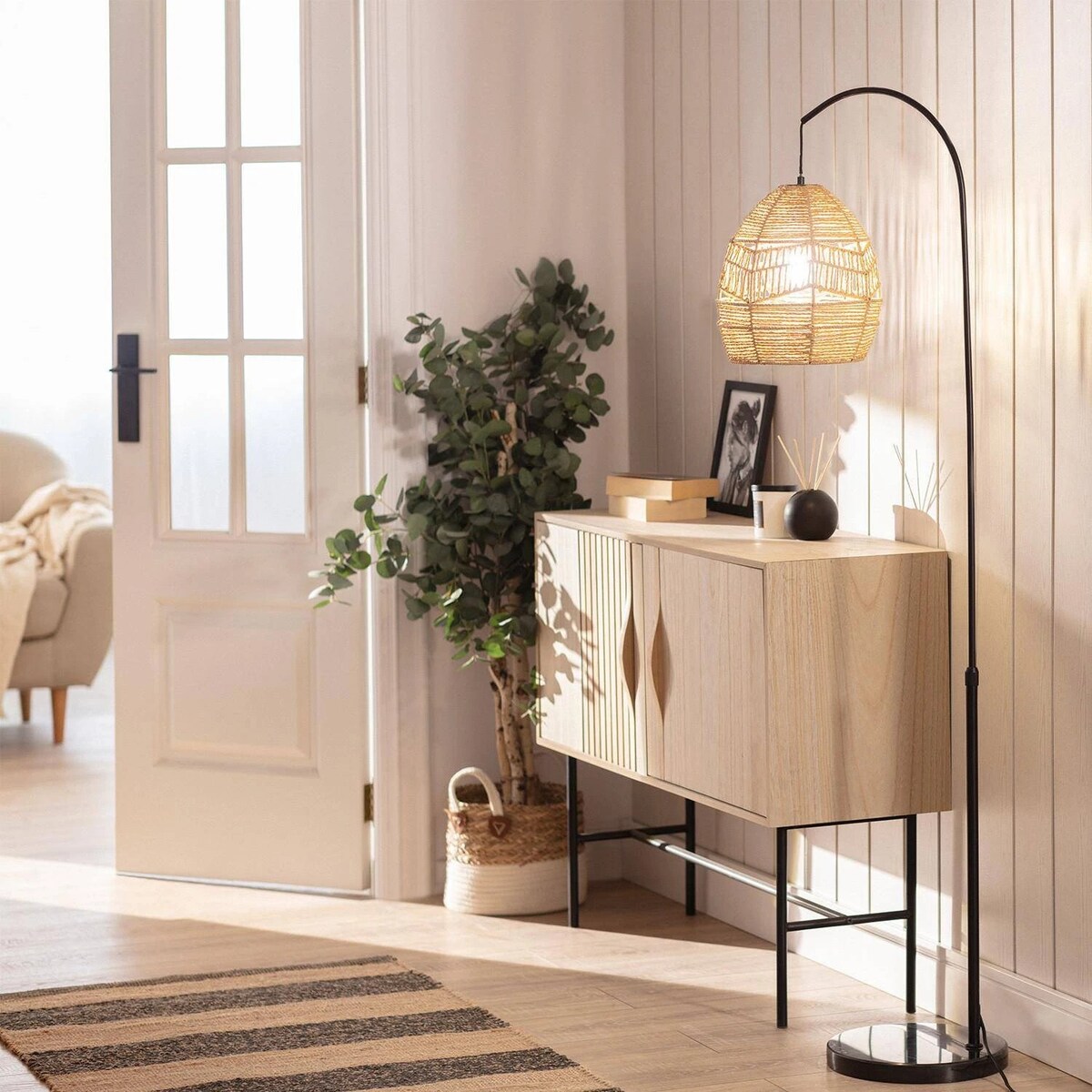 Lampa pogłogowa z plecionym kloszem Beyavo 166 cm