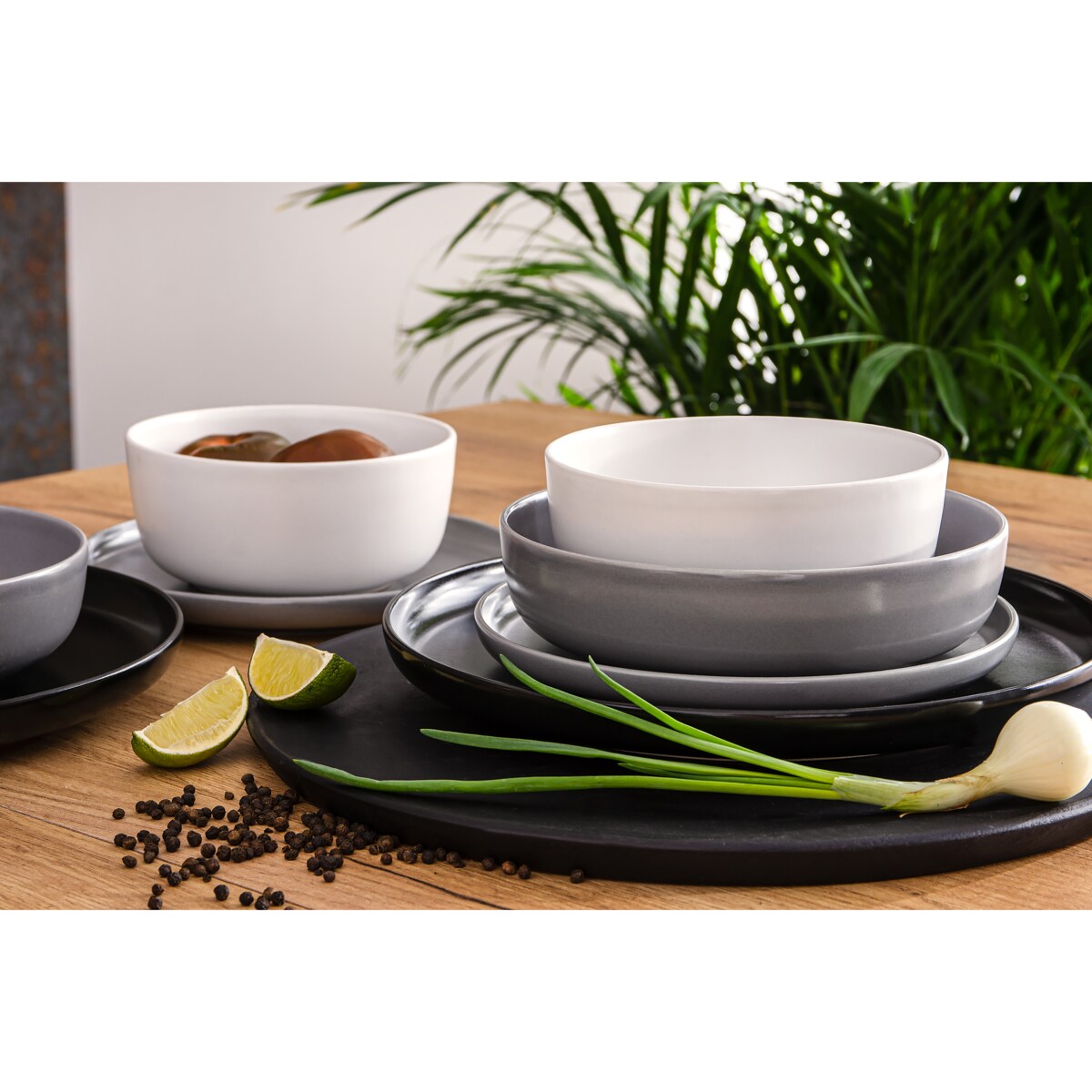 KONSIMO VICTO Zestaw obiadowy 6-osobowy czarny/szary/biały/jasnoszary (24 elementy)