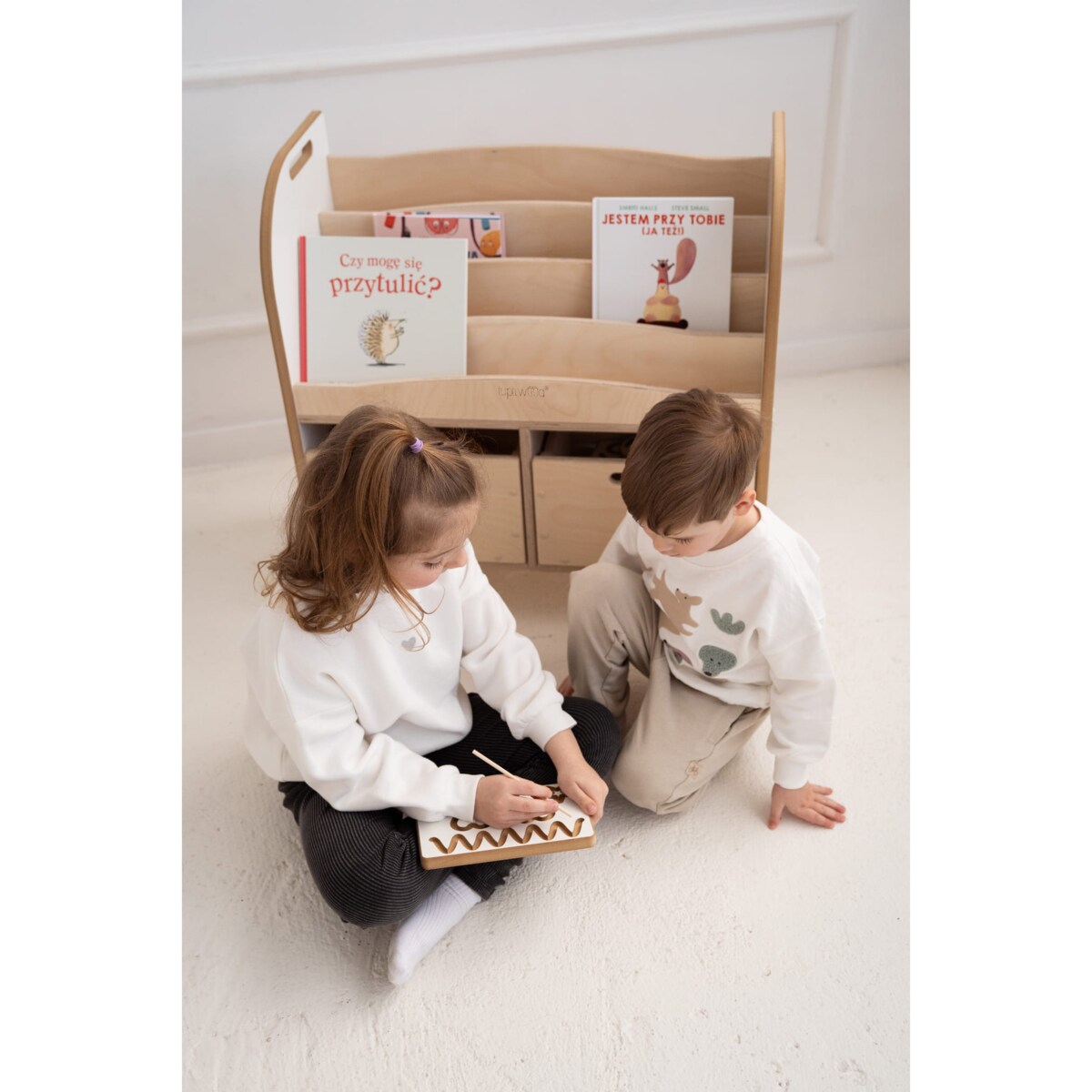 SMART - biblioteczka/regał montessori