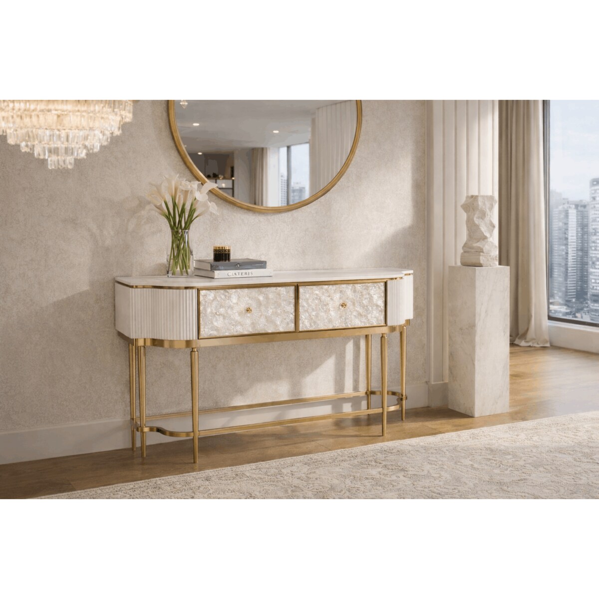 Kremowa konsola glamour z naturalną muszlami i marmurem Champion 140x35x86