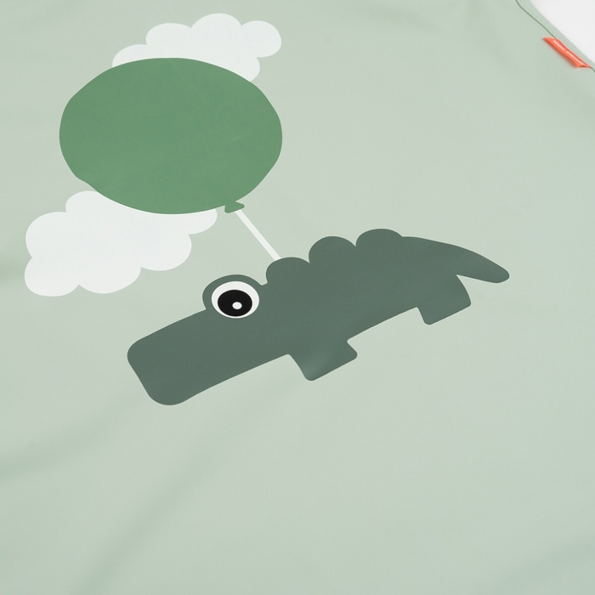 Done by Deer Wodoodporny Fartuszek dla Dziecka Happy Clouds Green