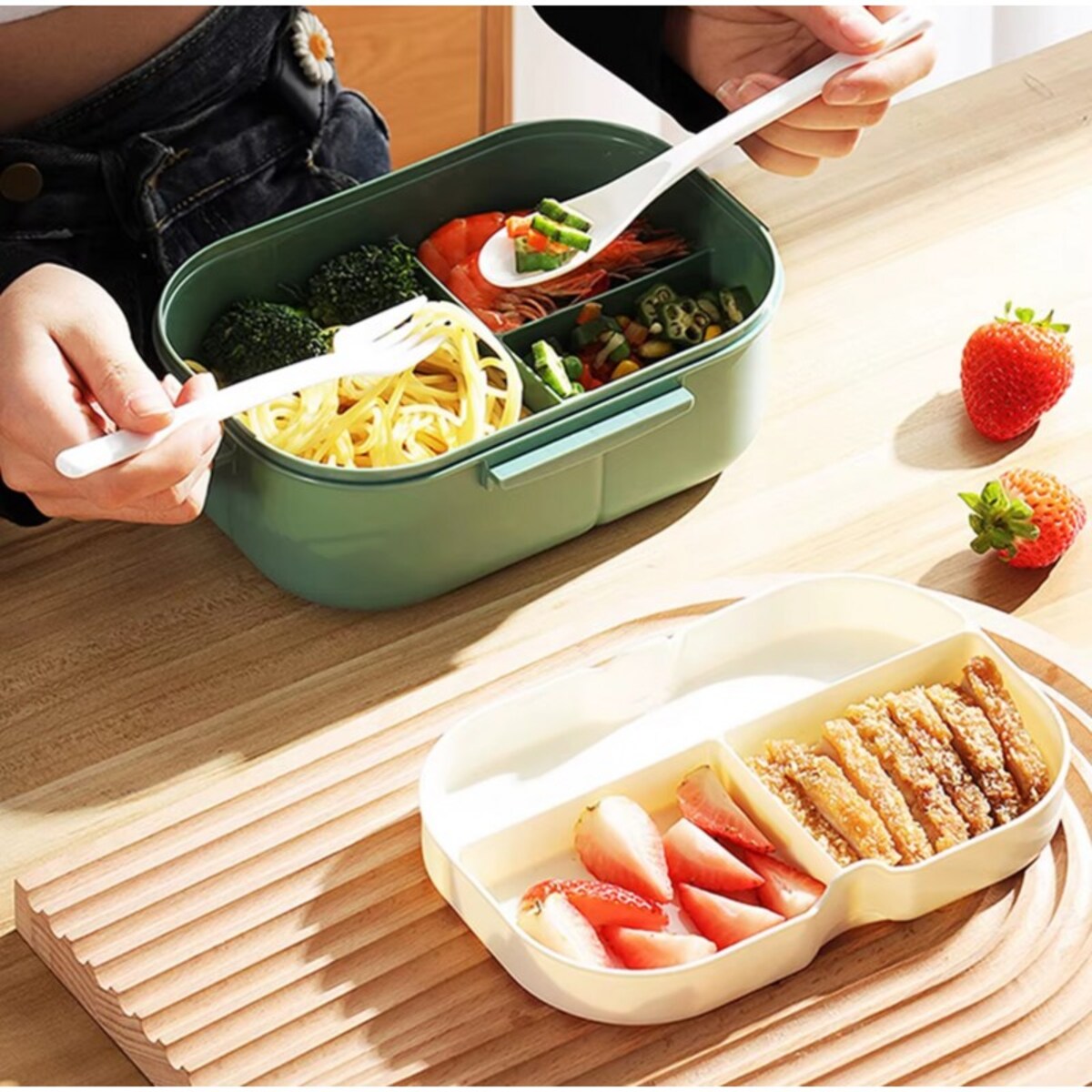 Śniadaniówka LUNCH BOX ze sztućcami 21 x 14,5 x 8cm mięta PJM44M