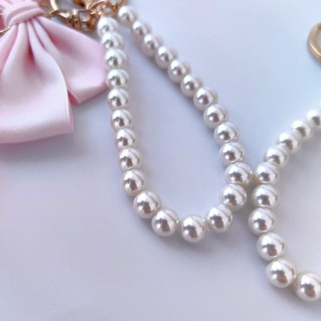 Brelok do kluczy z różową KOKARDĄ i perłami BRL362R