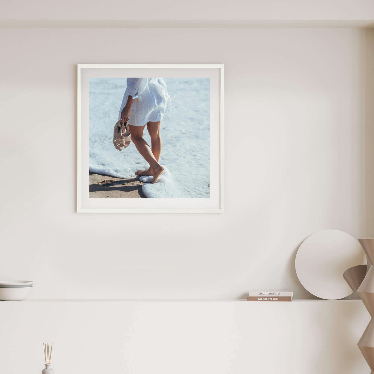 Biała ramka na zdjęcia 50x50 cm wisząca rama MDF z plexi klasyczna ramka kwadratowa