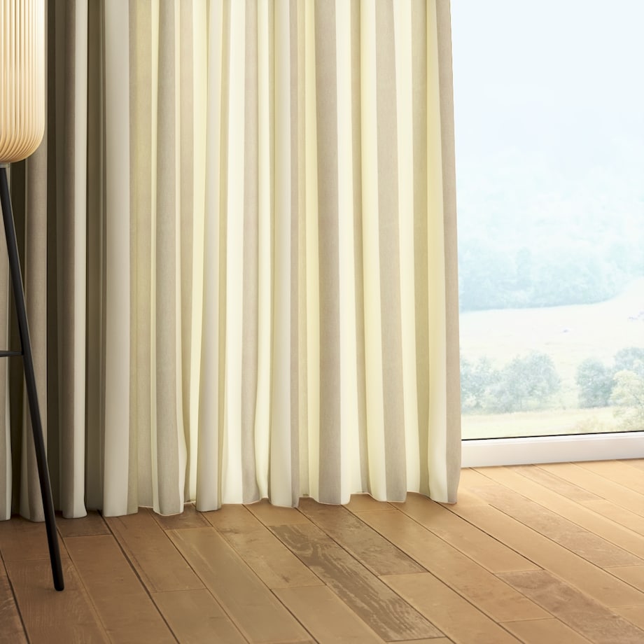 Zasłona na taśmie marszczącej 1 szt. 130x245 beżowo-białe pionowe pasy (5,5cm)