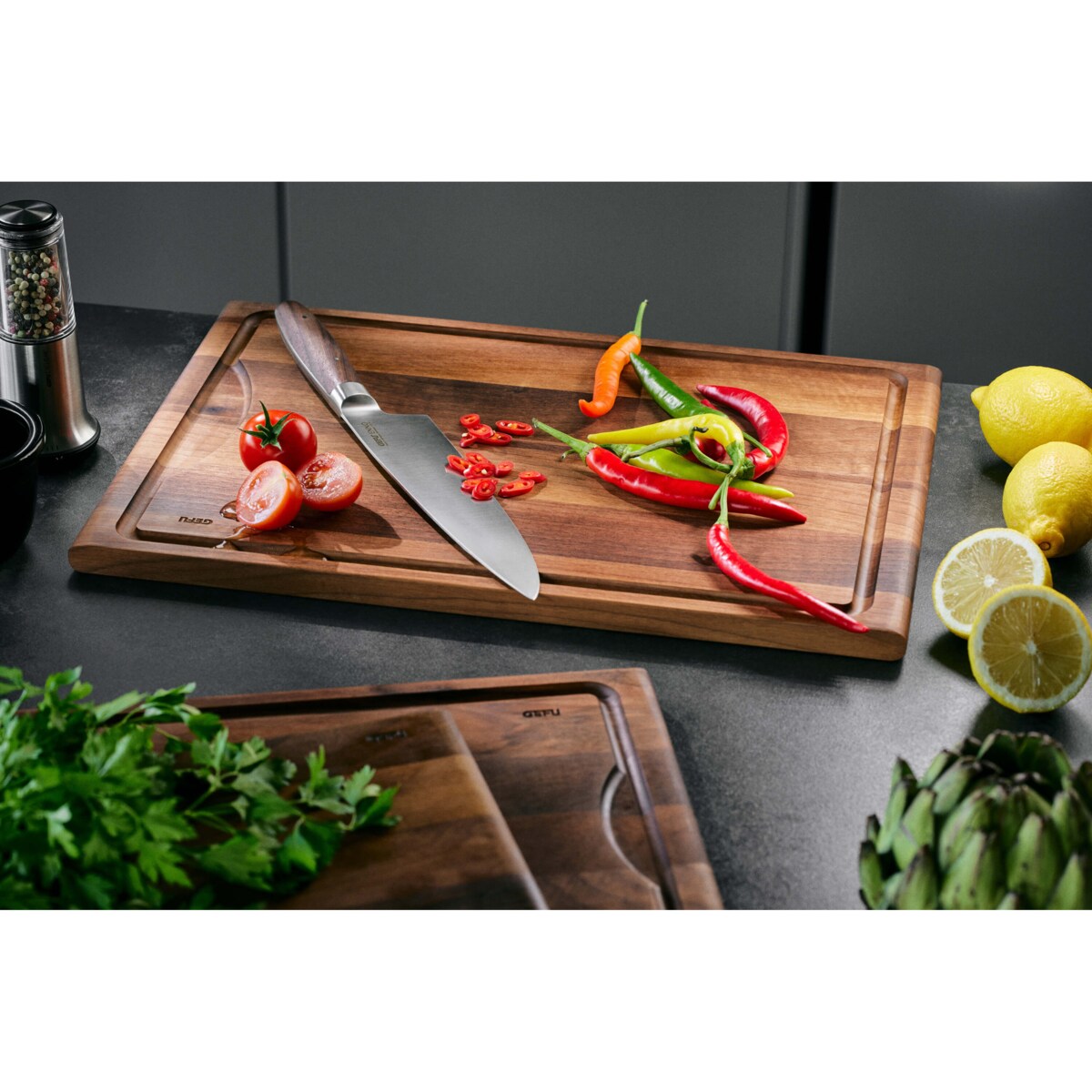 GEFU ENNO Deska z drewna orzechowego 30 x 20 cm