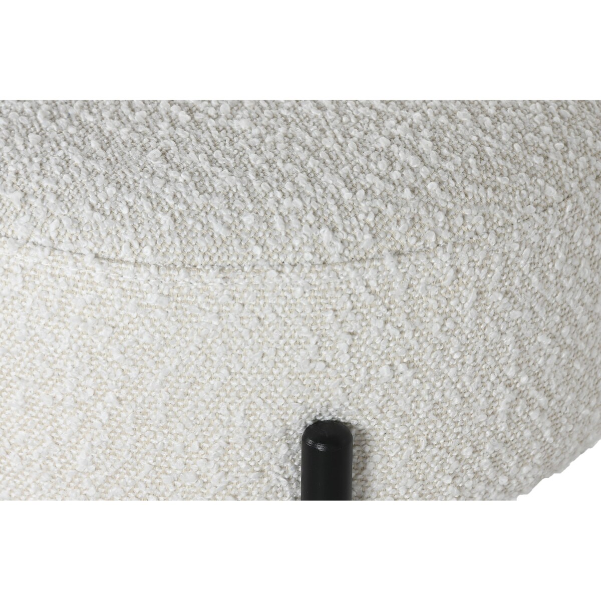 Stołek barowy na czarnej podstawie bouclé 67 cm