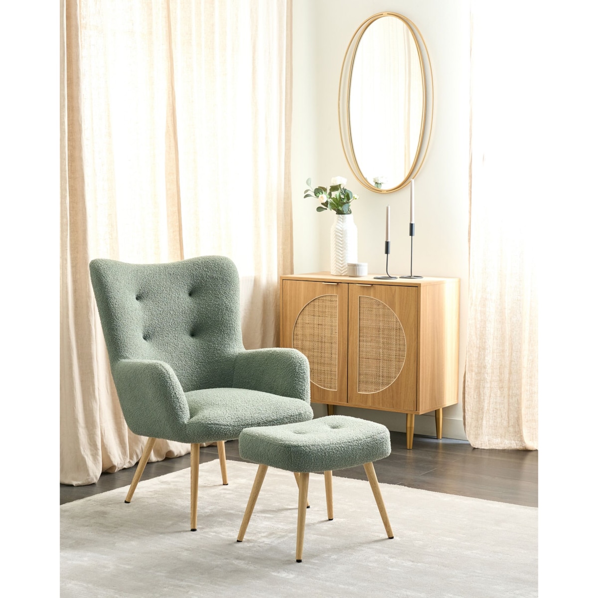 Fotel z podnóżkiem boucle jasnozielony VEJLE