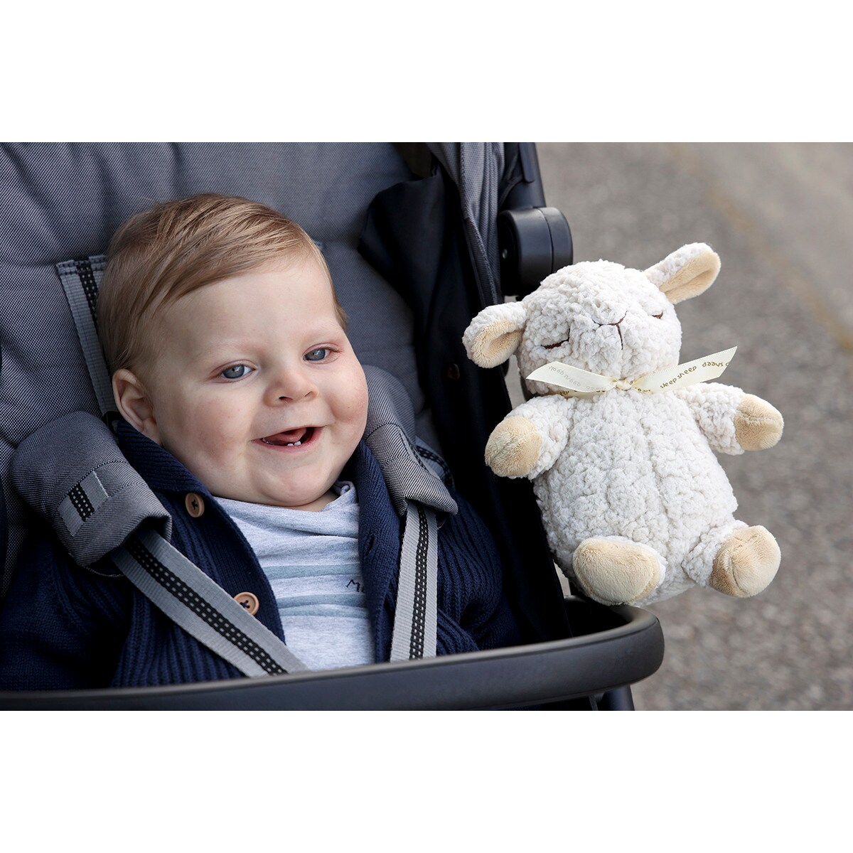 Szumiąca owieczka z pozytywką - Cloud b® Sleep Sheep™ On The Go