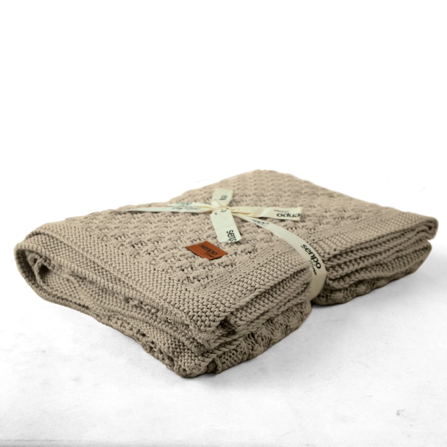 Koc dzianinowy Senpo Orzechowy