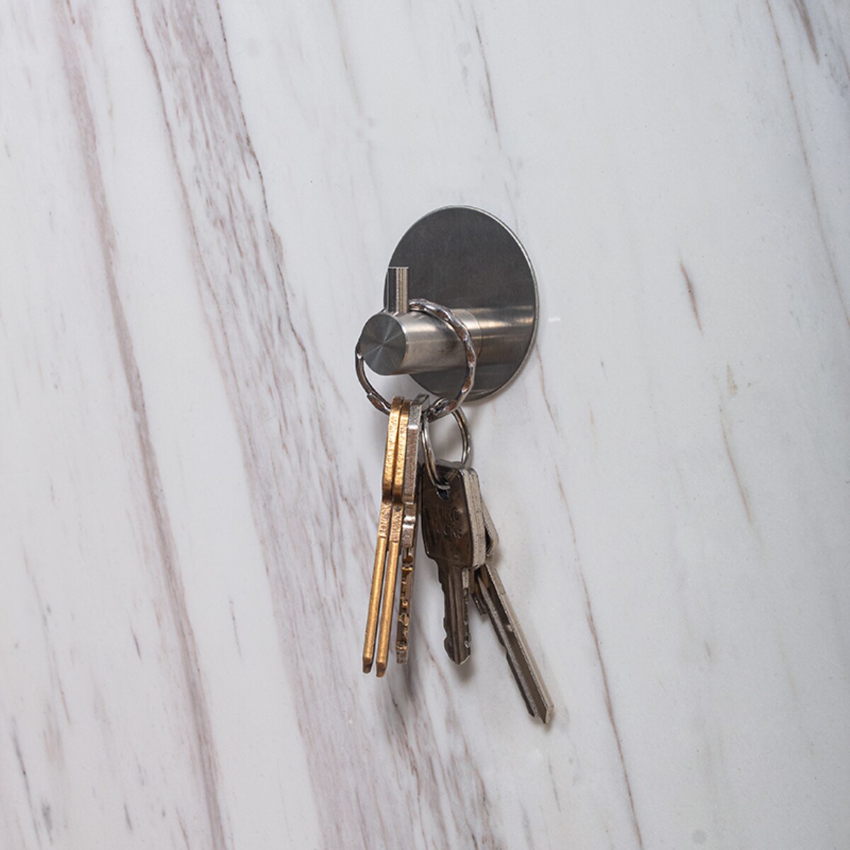 Wieszaki ścienne samoprzylepne zestaw 4 szt. komplet haczyki