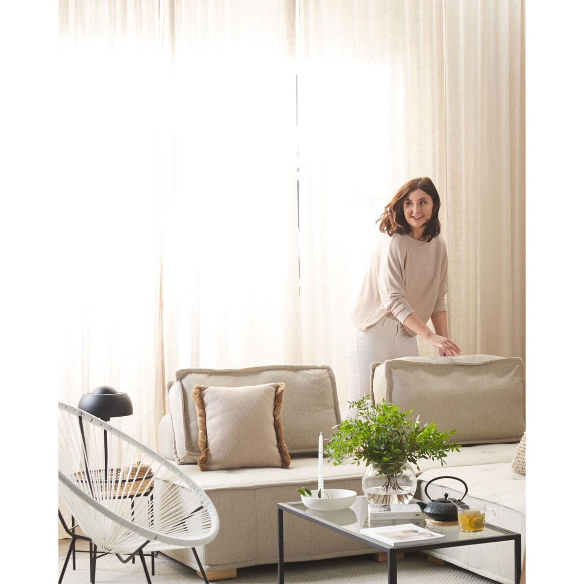 Lampa stołowa metalowa czarna SENETTE