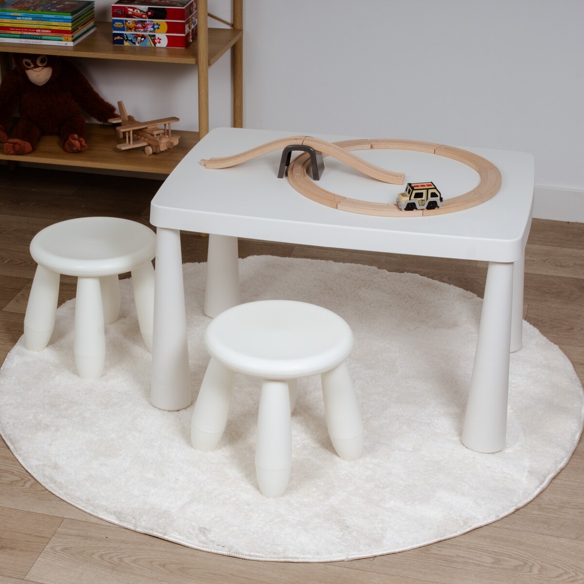Stolik dla dzieci plastikowy biały stabilny stoliczek