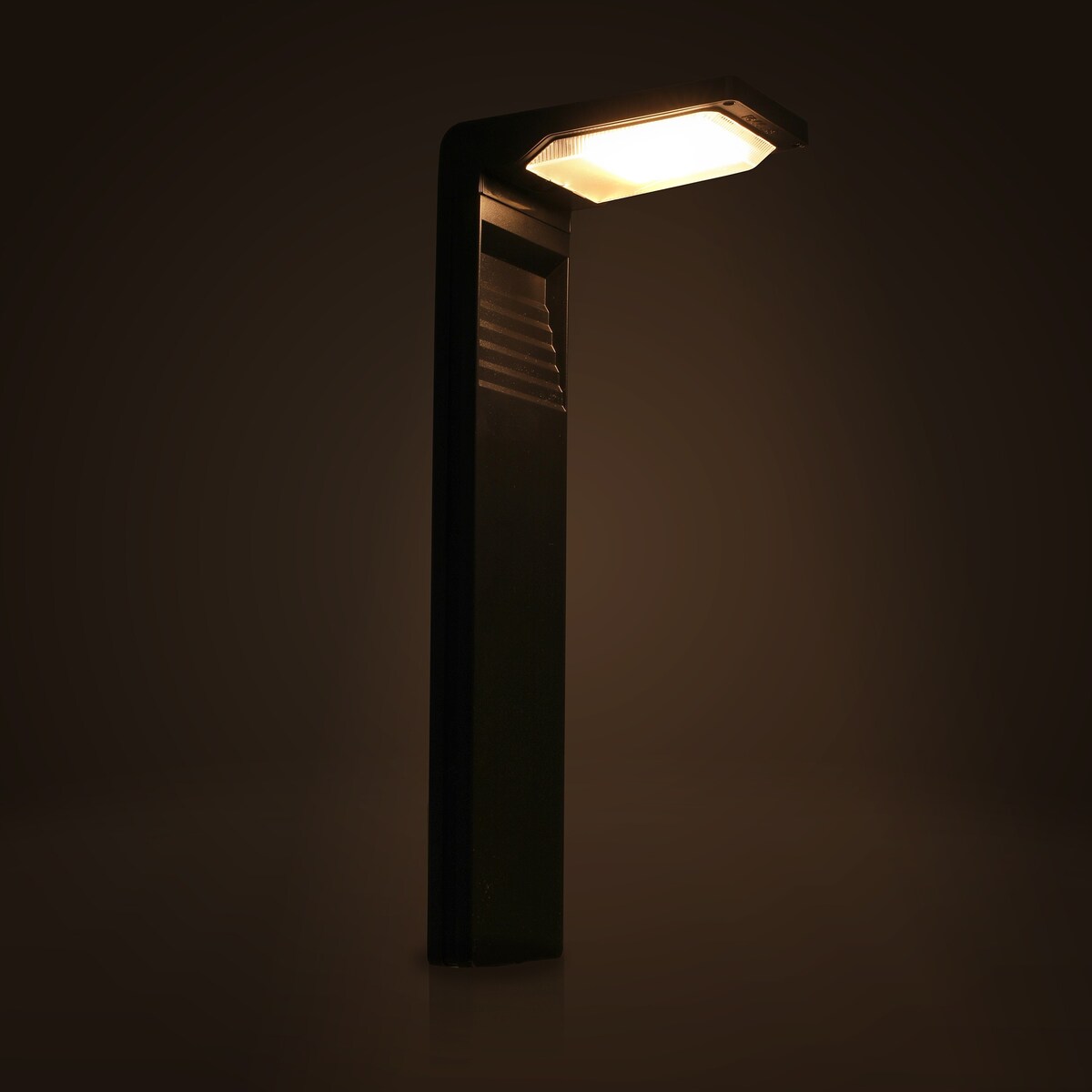 Lampa Solarna 30 Led Do Ogrodu Wbijana Dekoracja Ogrodowa Czujnik Zmierzchu