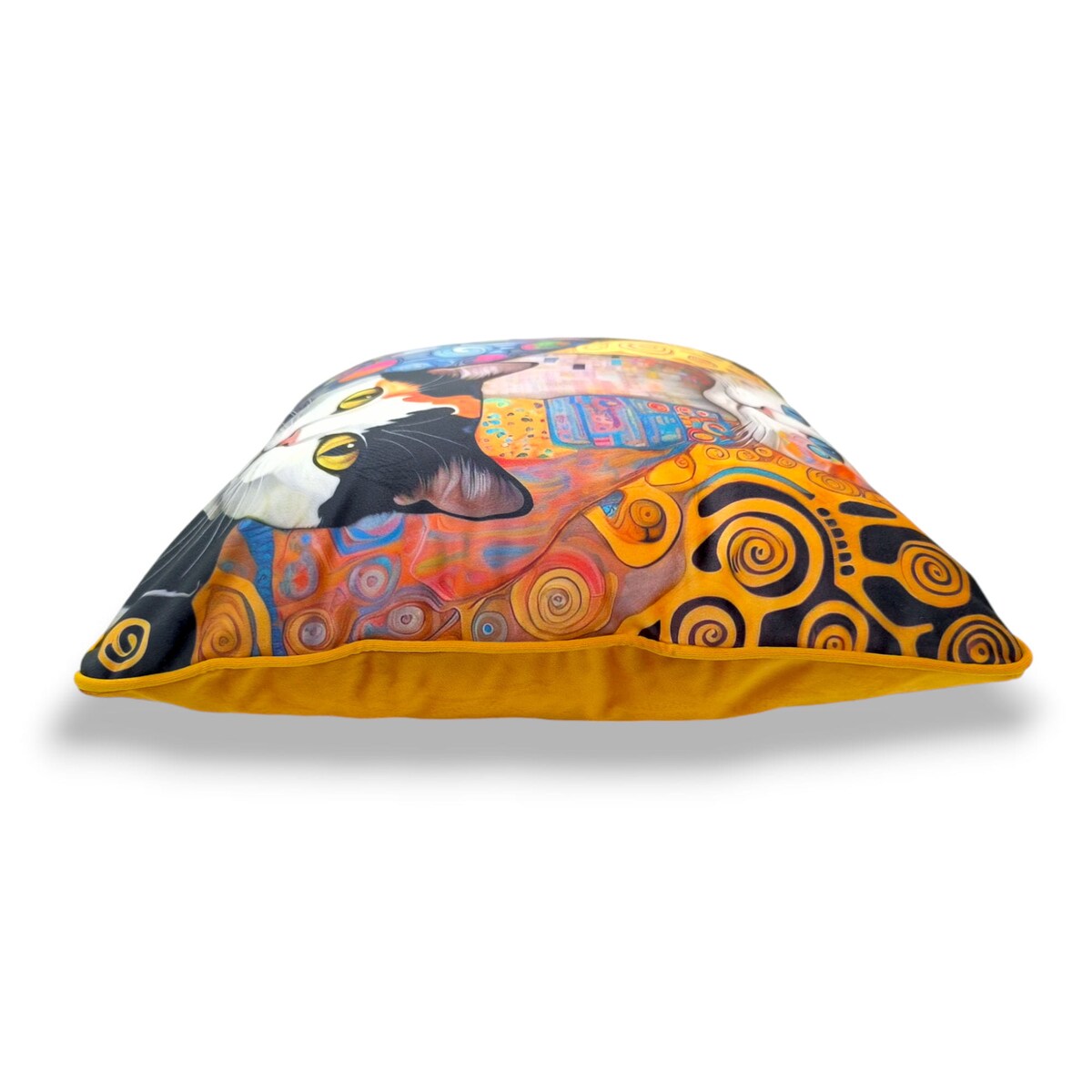 Poduszka dekoracyjna z kotami inspirowana Klimtem 40x40 Tuxedo Cats