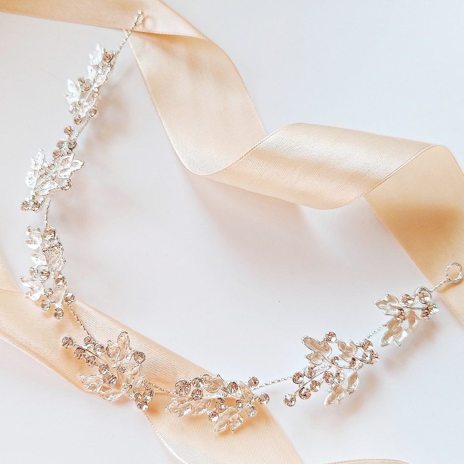 Srebrna gałązka z listkami do włosów na ślub