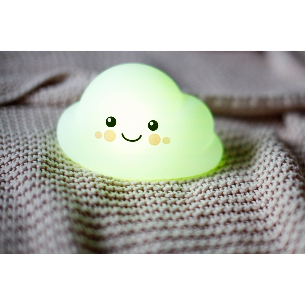 Innogio GIOcloud silikonowa lampka nocna dla dzieci chmurka LED 8 kolorów ładowana z pilotem