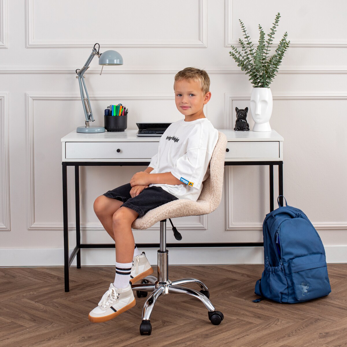 Fotel do biura obrotowy nowoczesny beżowy