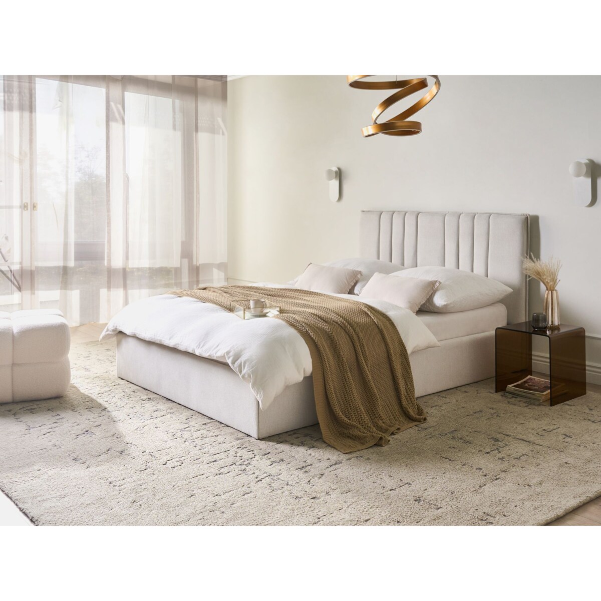 Łóżko z pojemnikiem TARASCON 140 x 200 cm Jasnobeżowy