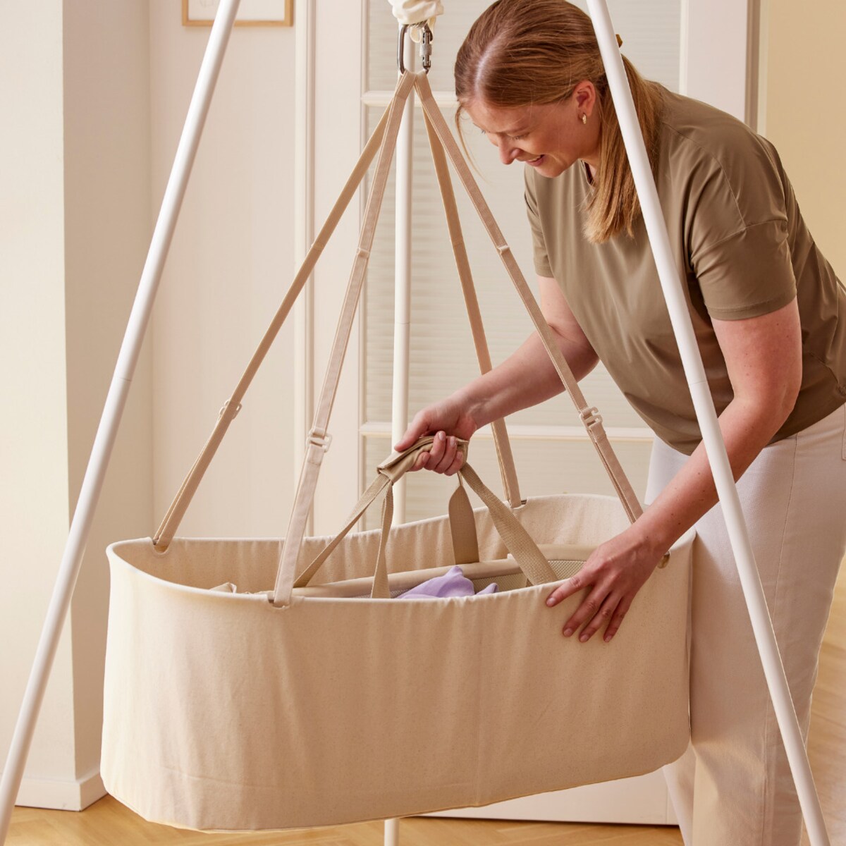 Bujane łóżeczko dla dzieci - beżowe