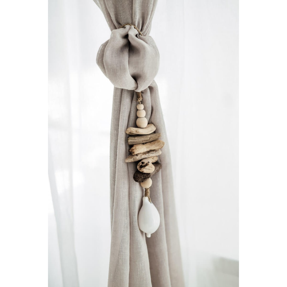 UPIĘCIE DO ZASŁON ROSSI