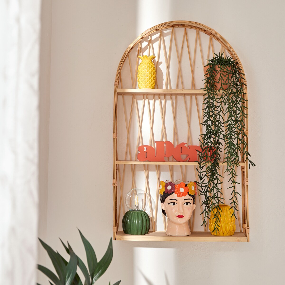 Półka ścienna łuk ANAHI, 74 x 45 cm