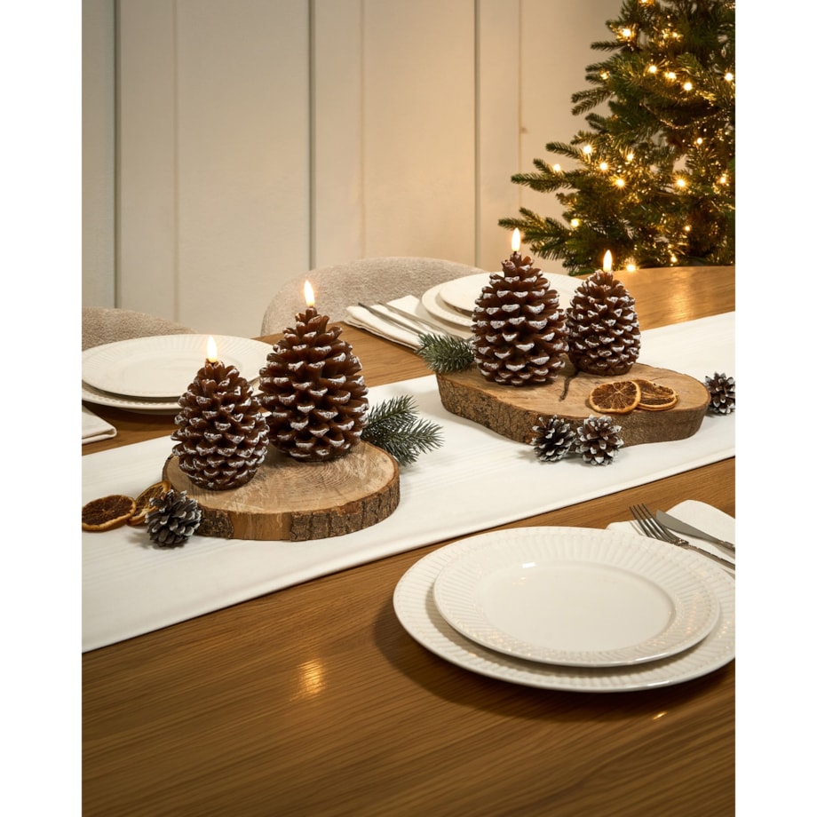 Zestaw 4 świec LED IVRESSE Szyszka 15/12 cm Brązowy