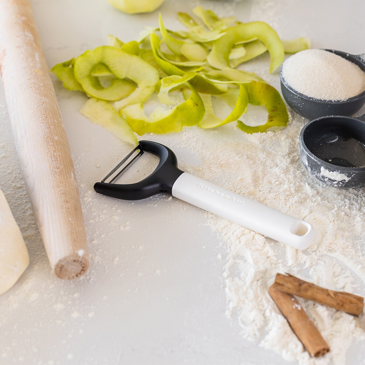 KitchenAid obieraczka Y do warzyw Porcelain White