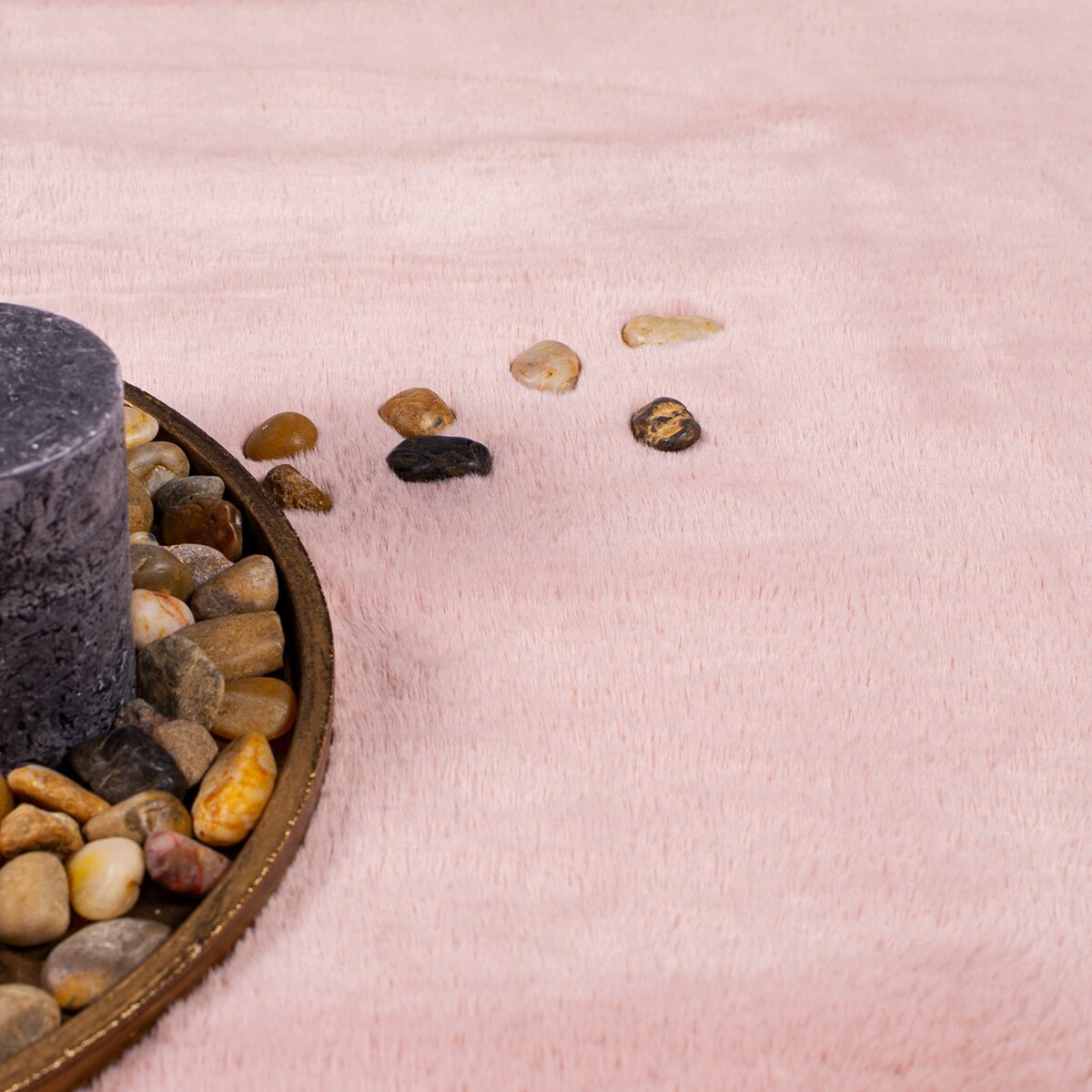 Dywan Rabbit Pastelowy róż Futro Królika Topila 4000 futrzany 120x170