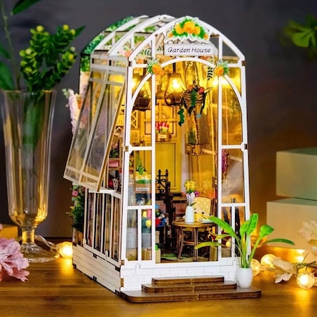 Miniaturowy domek Book Nook - Biała oranżeria