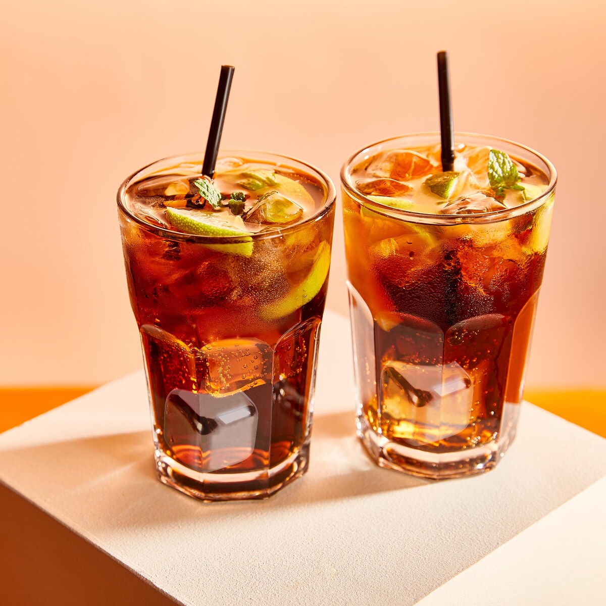 Metalowe Stalowe Kostki Lodu Do Drinków Whisky Chłodzące Wielokrotnego Użyt