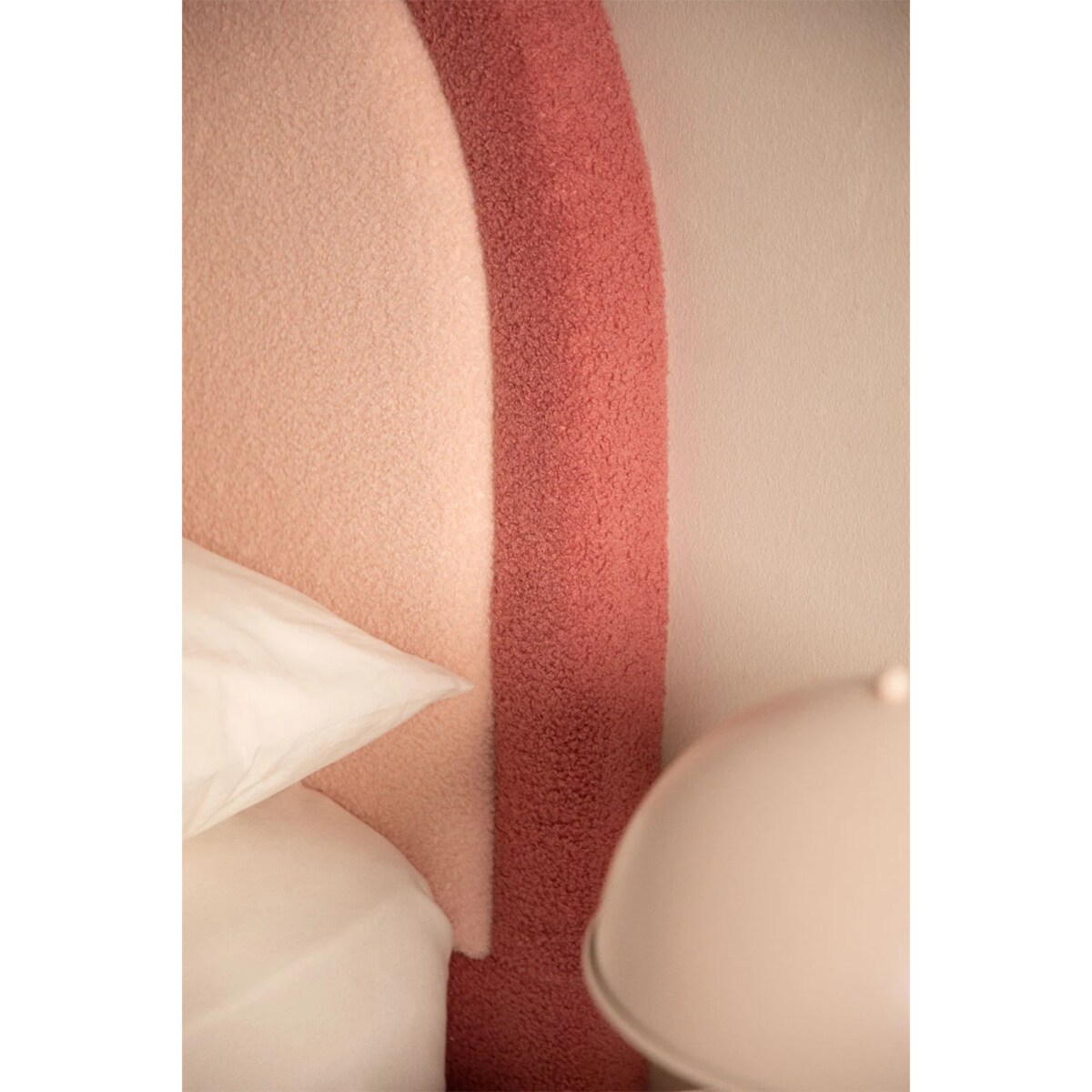 Łóżko z pojemnikiem na pościel, bouclé, różowe Kalwa 90x200 cm