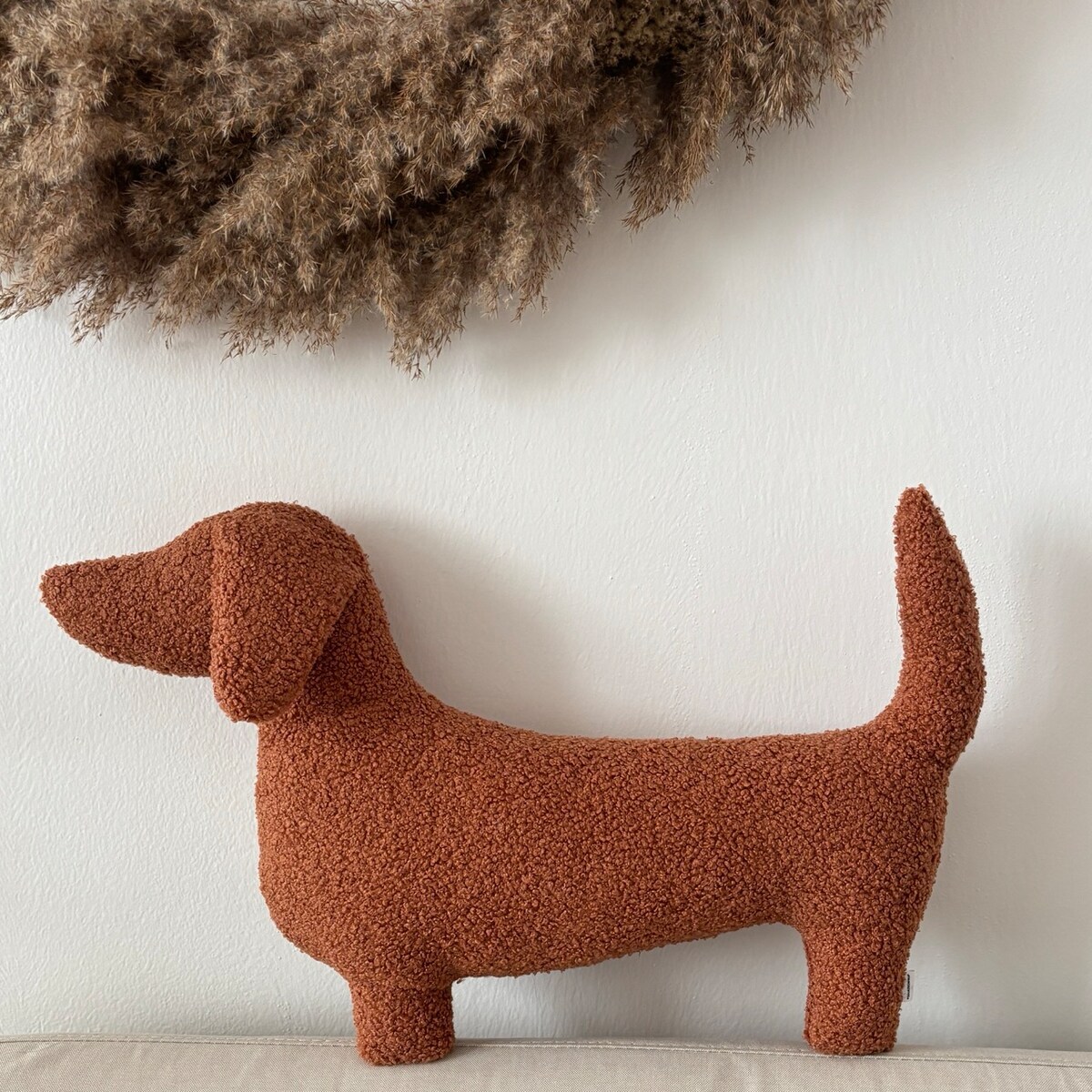 Poduszka pies Jamnik rudy boucle