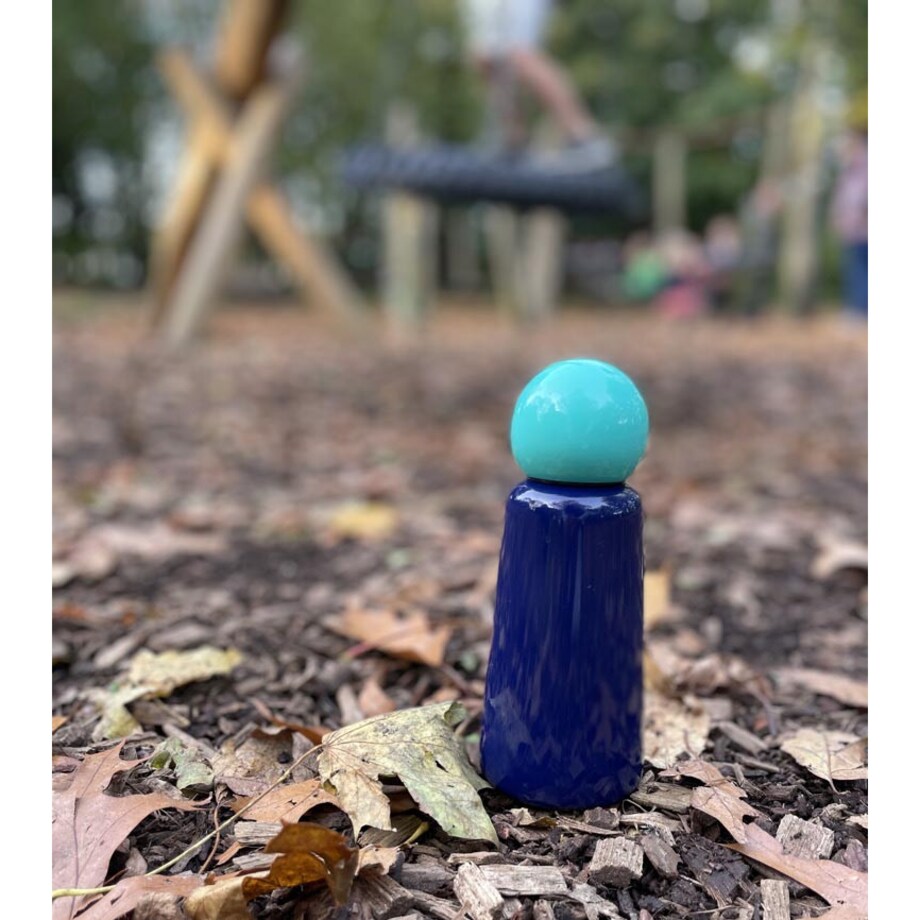 Butelka termiczna granatowo-niebieska Skittle, 300 ml, Lund London