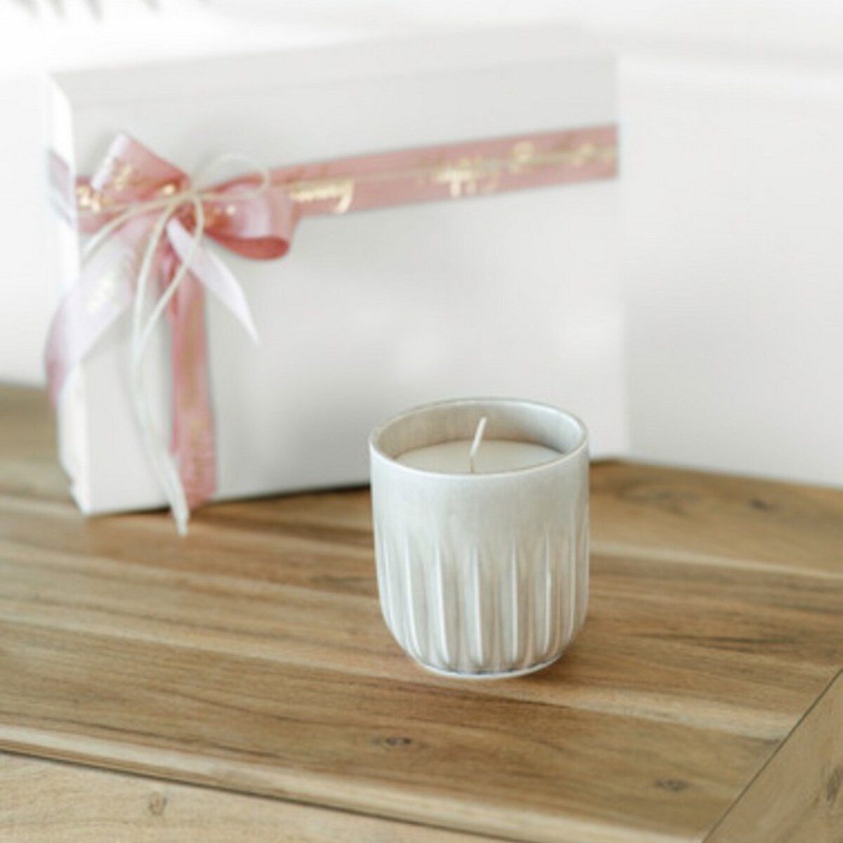 Świeca zapachowa Beach Vibes Perlemor Home, 8.5 cm , Villeroy & Boch