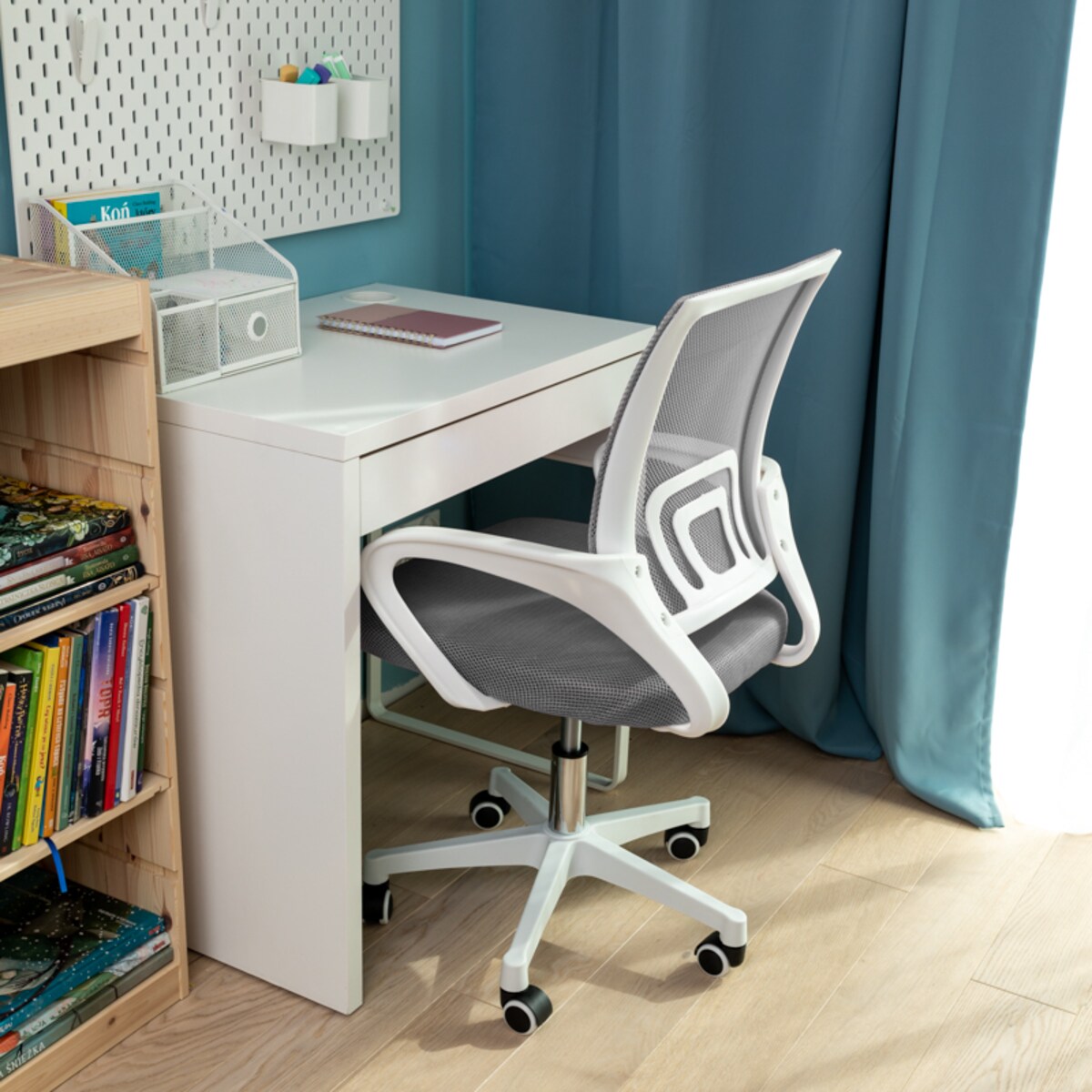 Krzesło biurowe fotel obrotowy Z30 regulowany ergonomiczny młodzieżowy