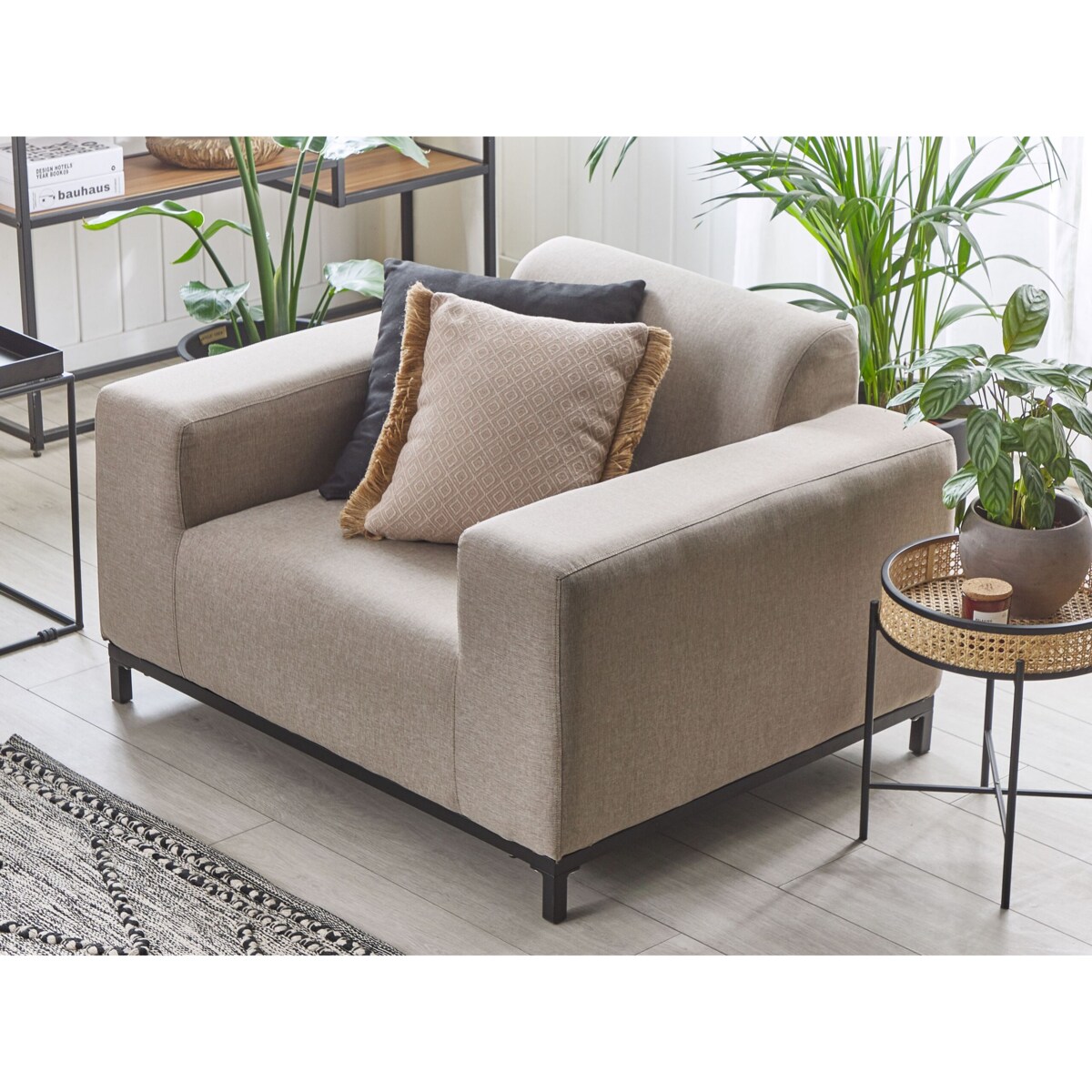 Zestaw 2 foteli ogrodowych beżowy z czarnym ROVIGO