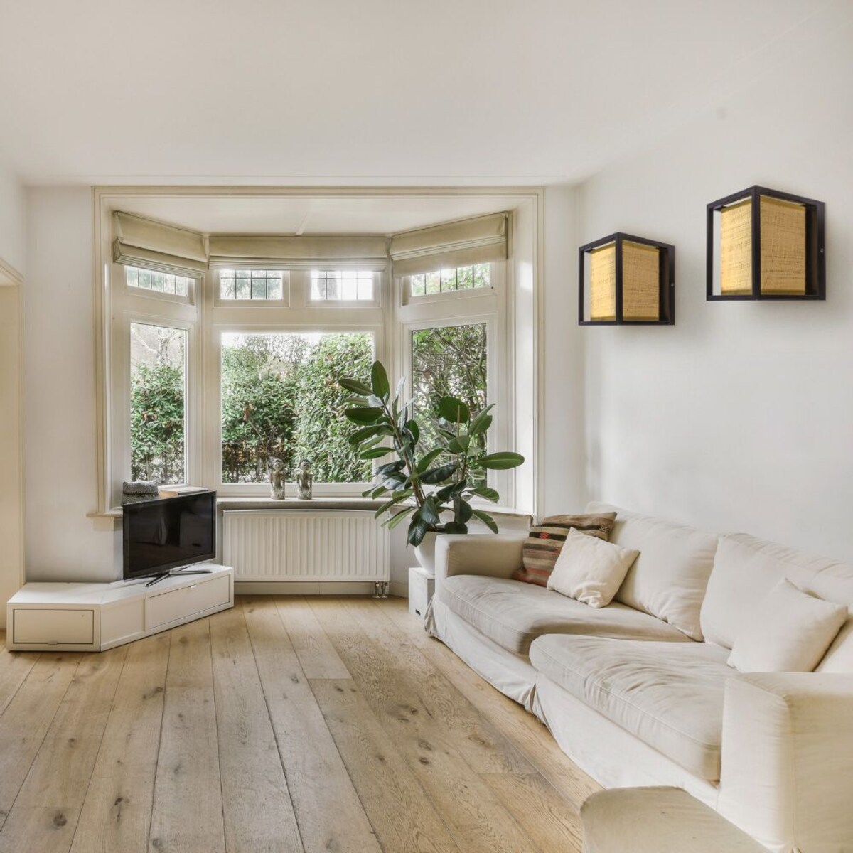 LAMPA ŚCIENNA KINKIET APP1286-1W