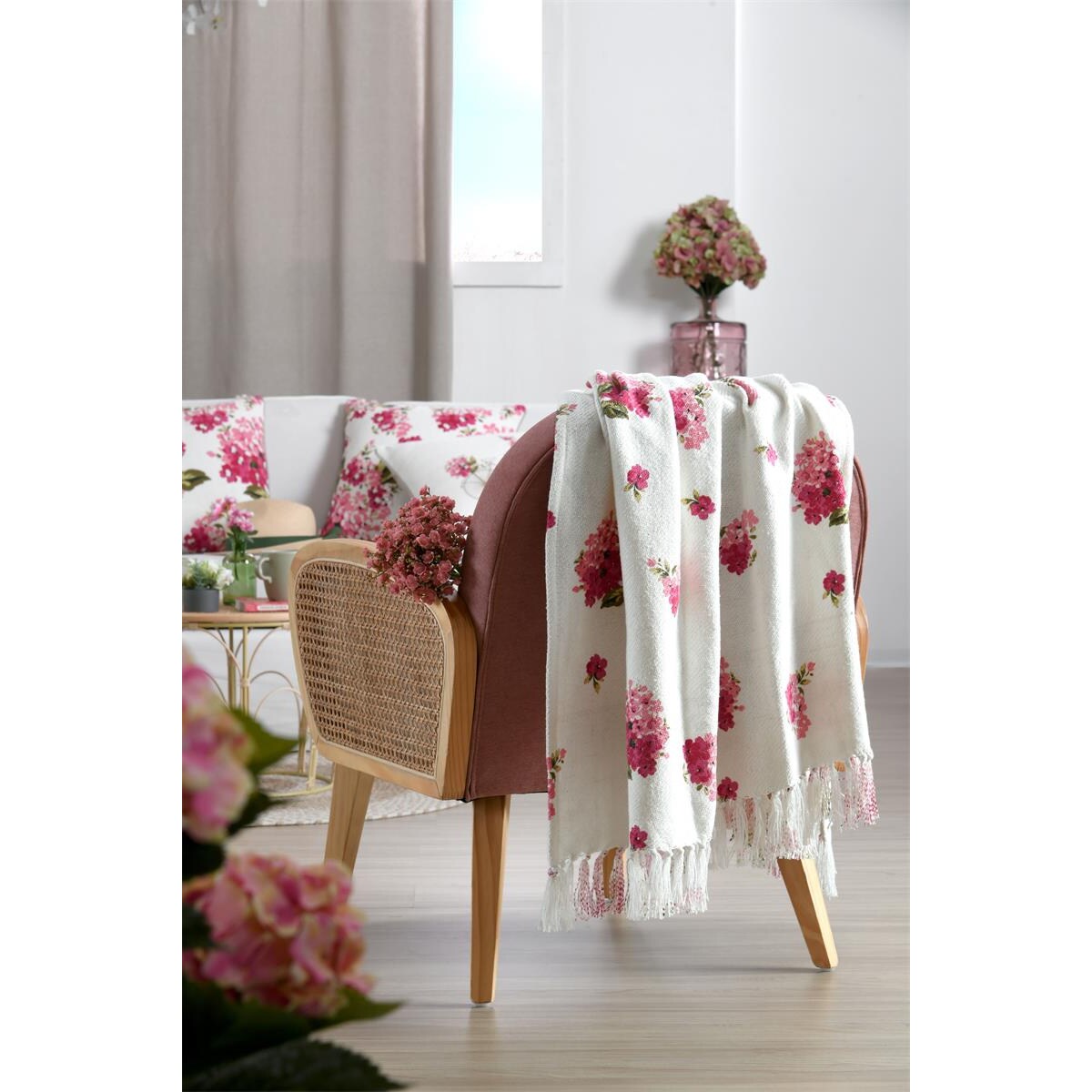 Narzuta bawełniana z kwiecistym wzorem 125 x 150 cm