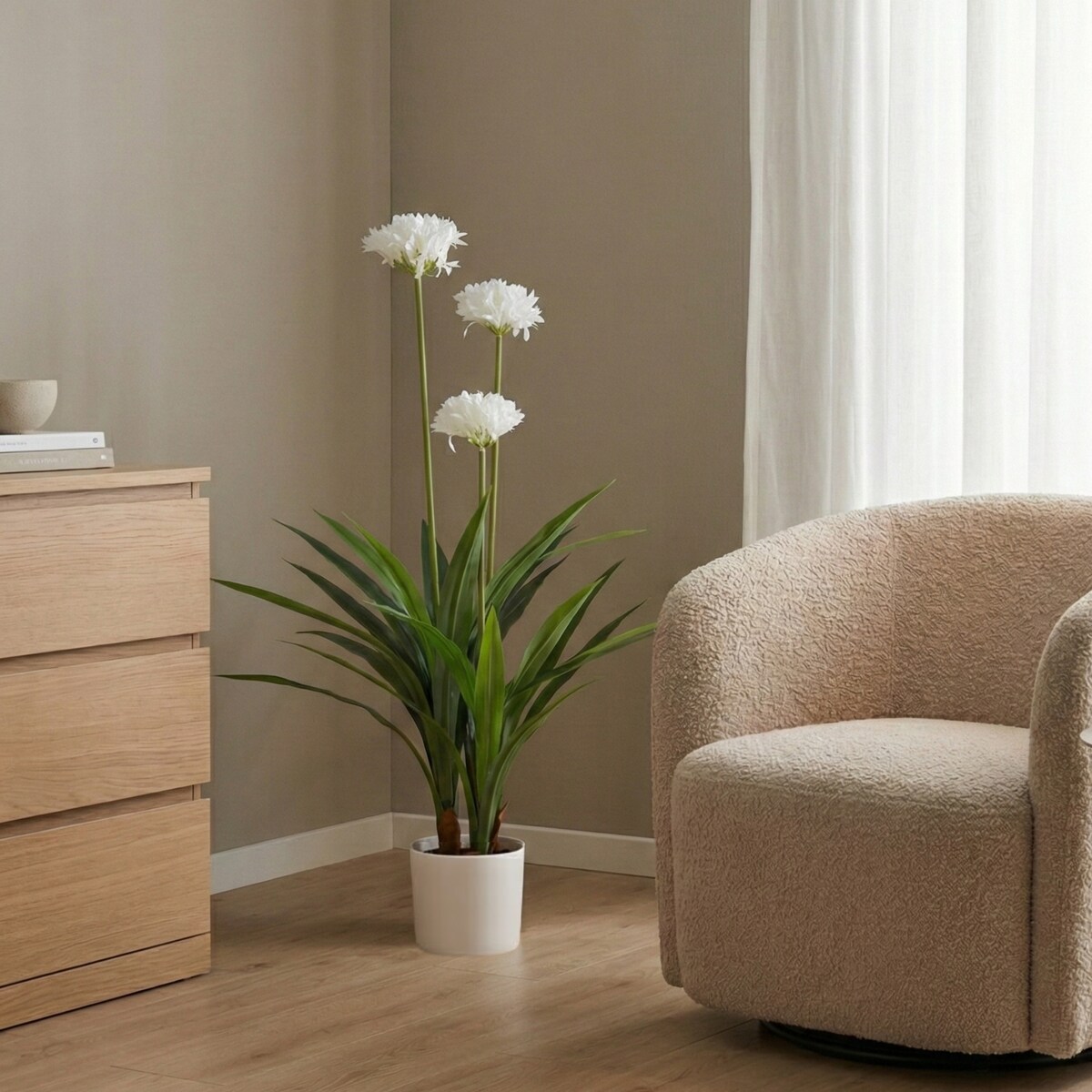 Duży sztuczny kwiat w doniczce Agapant, 70 x 120 cm